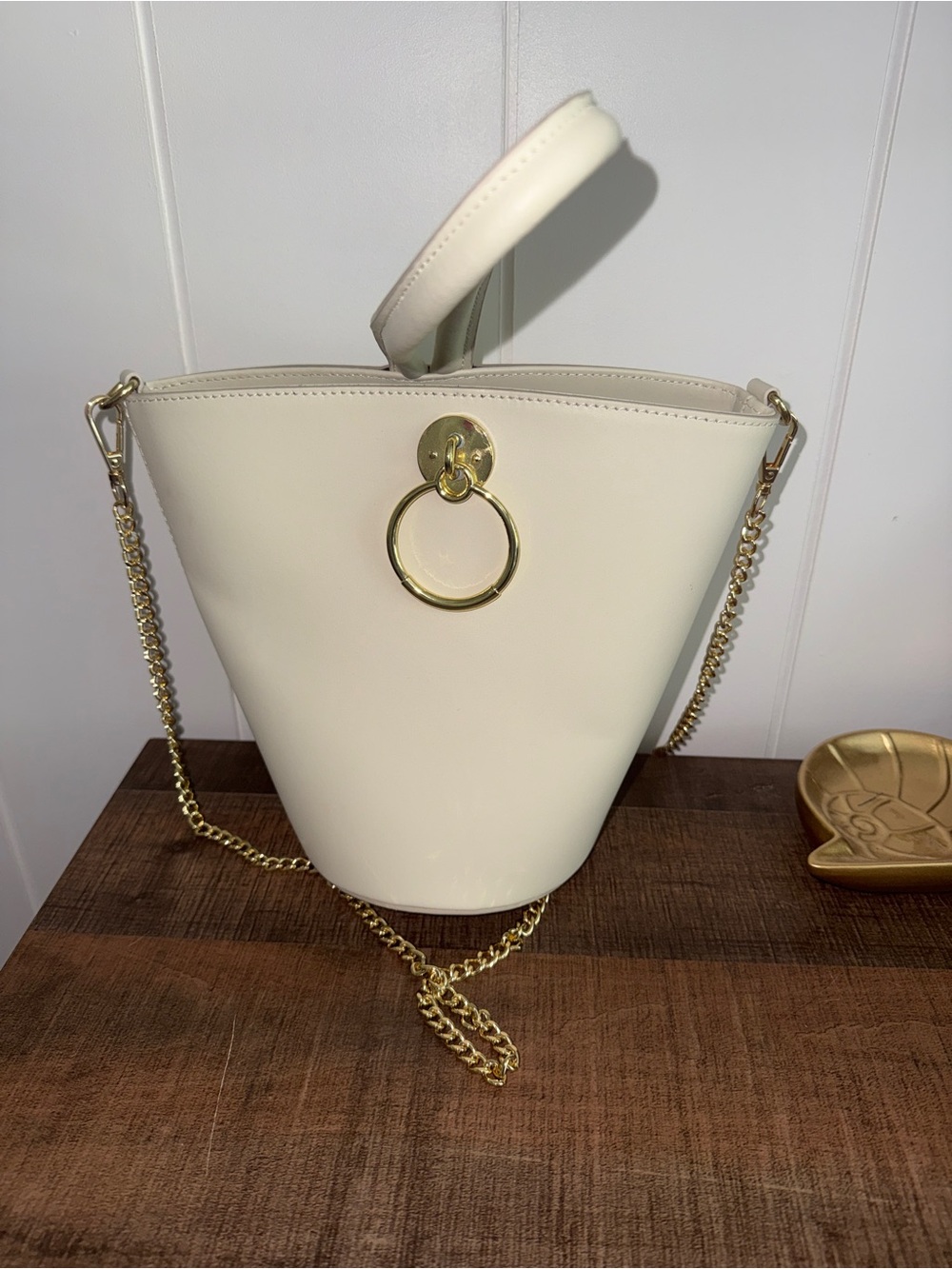 Anna Paola Genuine Italian Leather Ivory Bucket Bag Gold Chain Crossbody Handbag - Picture 5 of 5